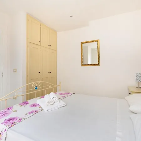 Holiday home Gli Archi - Family *